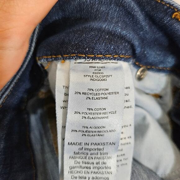 Good American Distressed Dark Wash Skinny Jeans - Picture 11 of 11